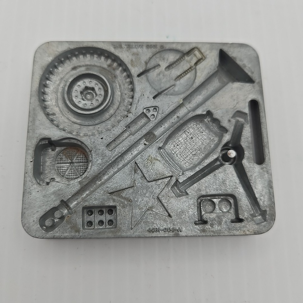 VTG 1965 Mattel Thingmaker Creepy Crawlers Fighting Men Series Mold 448-054-a
